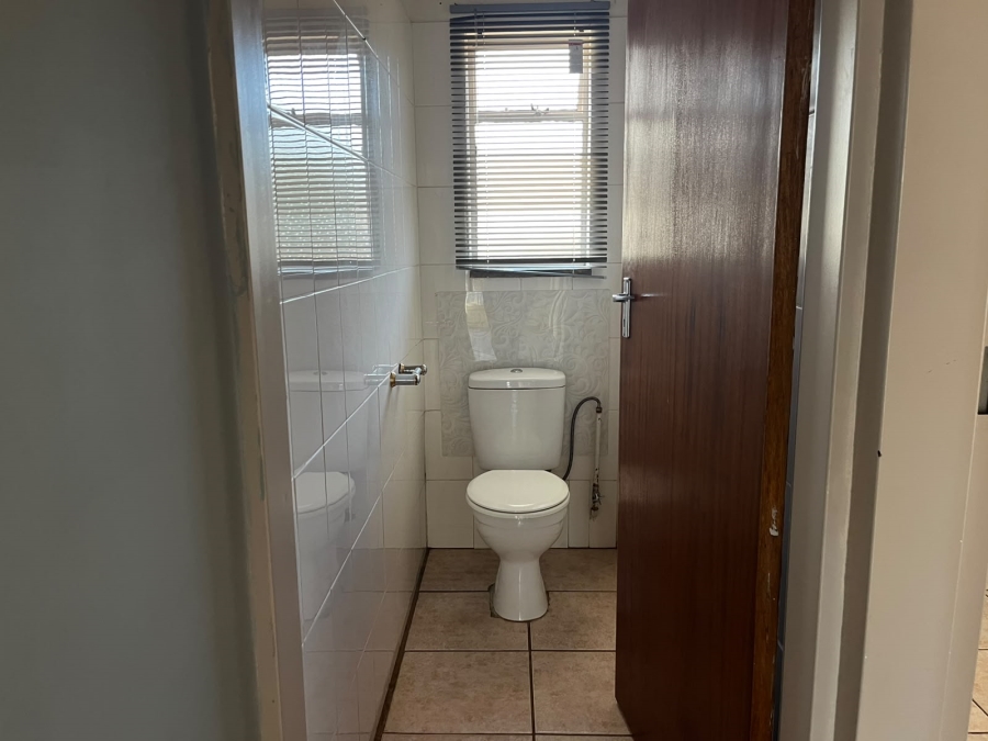 4 Bedroom Property for Sale in Flamwood North West